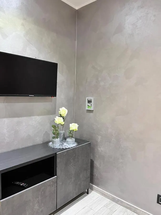 Lady Luxury Apartment Бари