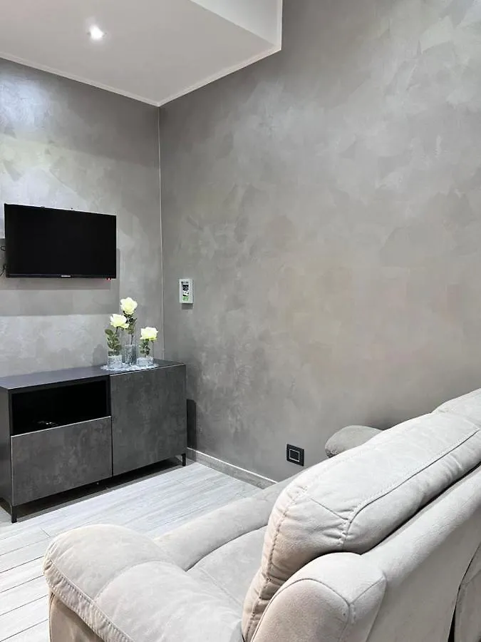 Lady Luxury Apartment Bari