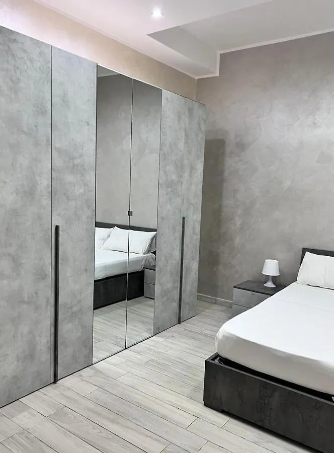 Lady Luxury Apartment Bari Italy