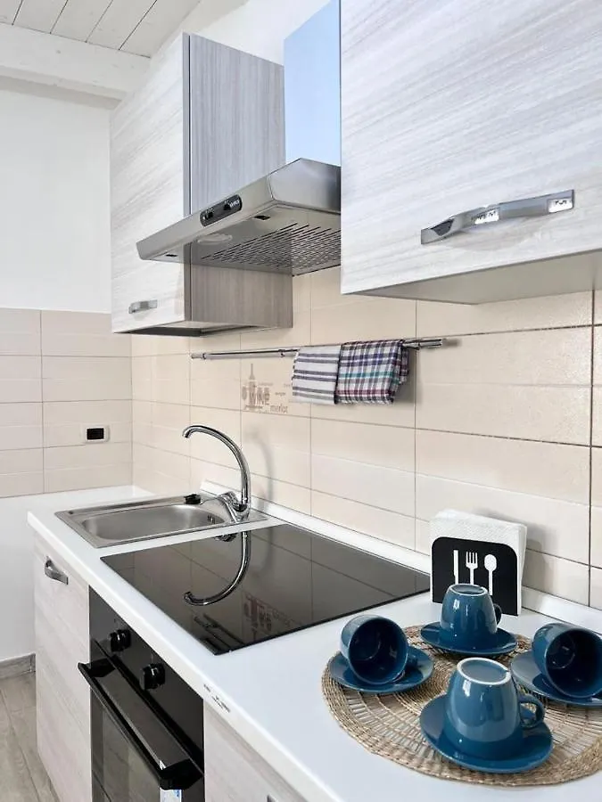Lady Luxury Apartment Бари
